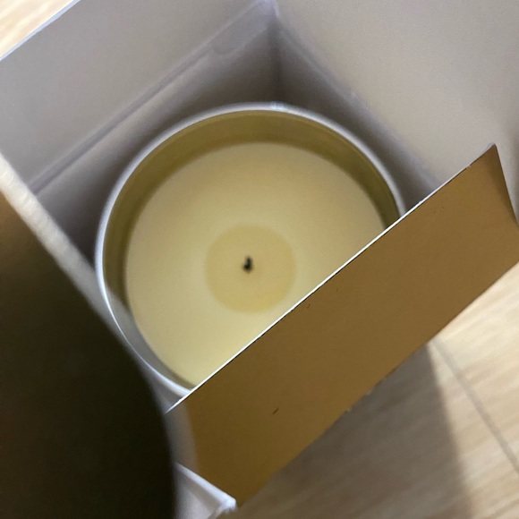 Like New - Maison Margiela - REPLICA - “By The Fireplace” Limited-Edition candle - Picture 7 of 16